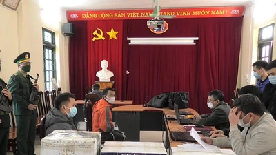 Video: Phá đường dây buôn ma túy xuyên quốc gia, thu giữ 100 bánh heroin 