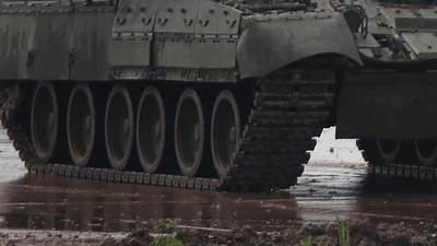 Phó thủ tướng Nga: Xe tăng Nga bỏ xa phương Tây 20 năm