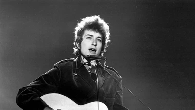 Nhạc sĩ nổi tiếng Bob Dylan đoạt Nobel văn chương