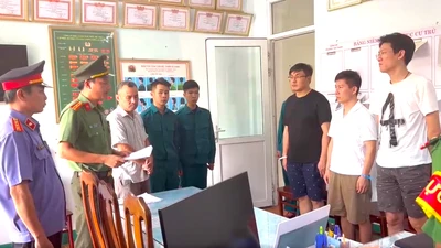 Nhóm người Trung Quốc cho vay qua mạng, rửa tiền hàng ngàn tỉ đồng
