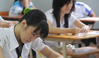 Clip: Thủ khoa chia sẻ bí kíp luyện môn Văn 