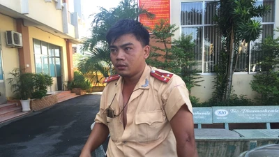 CSGT đi cấp cứu vì bị tài xế xe tải hành hung