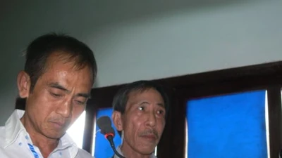 Ông Huỳnh Văn Nén: 'Có ai trên đất nước này khổ như tôi không?'