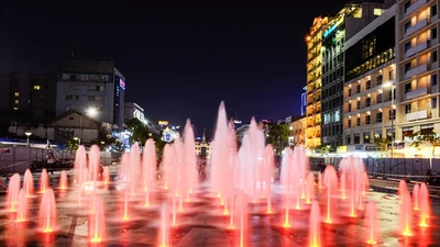 TP.HCM duy tu, bảo dưỡng định kỳ phố đi bộ Nguyễn Huệ 