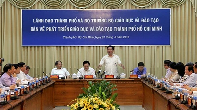 Bí Thư Đinh La Thăng: Năm nay dứt khoát phải xóa dạy thêm, học thêm