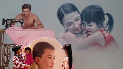 Du khách nườm nượp đổ về 'làng bích họa' kỳ lạ ven biển Tam Kỳ