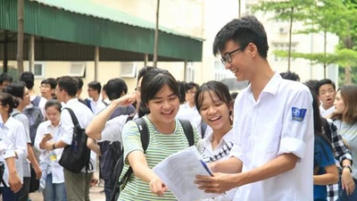 Thông tin về việc đính chính 7 mã đề thi môn Vật lý