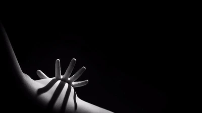 Lần đầu tiên Việt Nam có triển lãm ảnh khỏa thân 