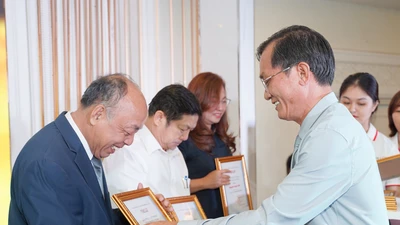 Chương trình trợ giúp pháp lý miễn phí của báo Pháp Luật TP.HCM từ những ngày đầu hoạt động. Ảnh: PL