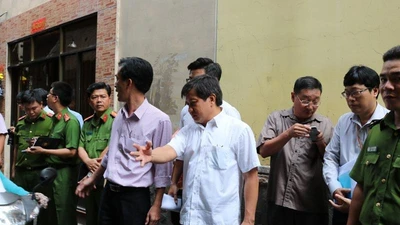 Ông Đoàn Ngọc Hải dẹp ẩn họa cháy ở chợ Gà Gạo