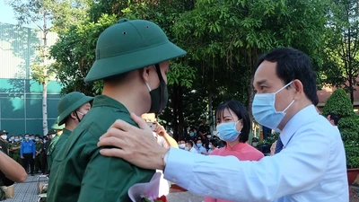 Thanh niên TP Thủ Đức: Mạnh mẽ lên đường nhập ngũ