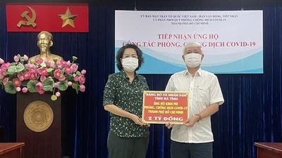 Người dân cả nước gửi lương thực, tiền cho TP.HCM chống dịch 