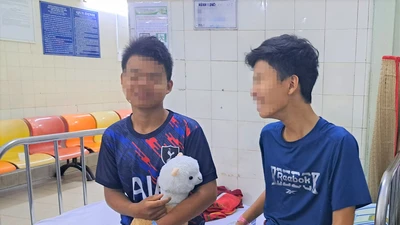 Một bệnh nhi trong vụ ngộ độc botulinum sắp được xuất viện