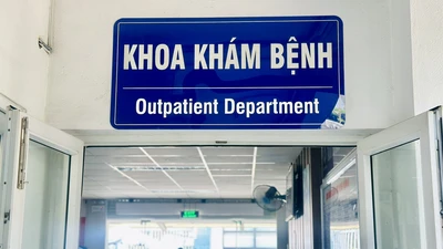 Nguy cơ rối loạn điện giải, viêm phổi mùa nắng nóng