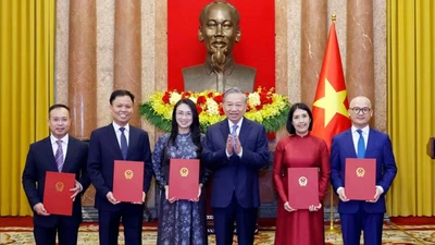Tổng Bí thư, Chủ tịch nước: Đại sứ phải là người kể câu chuyện về Việt Nam một cách thuyết phục