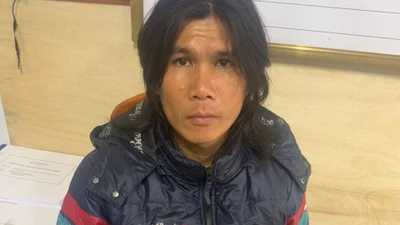 Vừa ra tù đã đi trộm