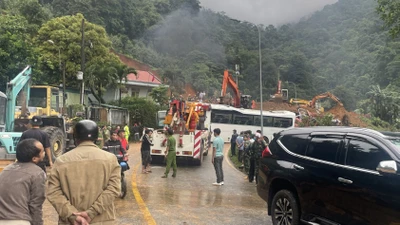 3 chiến sĩ hy sinh trong vụ sạt lở ở chốt CSGT đèo Bảo Lộc