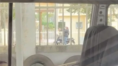 Kẻ cướp ngân hàng ở Lâm Đồng nổ súng khi bỏ chạy