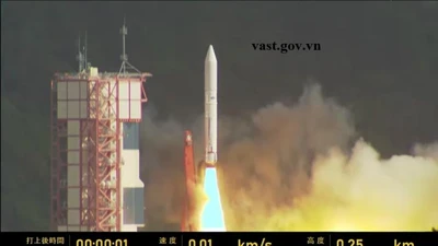 Phóng thành công tên lửa mang vệ tinh Việt Nam NanoDragon lên quỹ đạo
