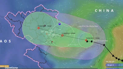 Bão số 2 sẽ suy yếu trước khi đổ bộ Quảng Ninh - Nam Định
