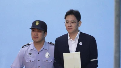 Hàn Quốc chấn động vì 'thái tử' Samsung được trả tự do