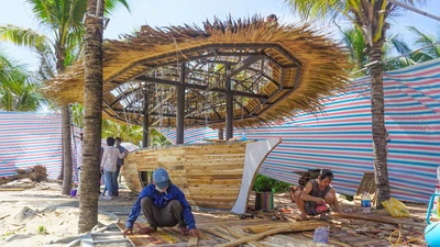 Người Đà Nẵng tất bật dọn dẹp chờ du khách, khách sạn giảm 50% giá