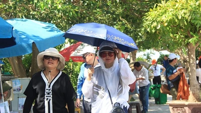 Du lịch Đà Nẵng phải tránh phụ thuộc khách Hàn và Trung