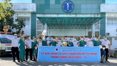 Trung tâm Cấp cứu 115 Đà Nẵng lên đường chi viện TP.HCM chống dịch