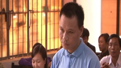 Không giảm án cho kẻ hiếp dâm dã man bạn của con gái