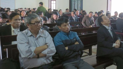 Nguyên chủ tịch huyện Kỳ Anh bán nhà không đủ khắc phục