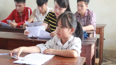 Thí sinh cao hơn 1,1m: “Ước mơ làm cô giáo mầm non“