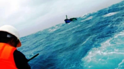 Đề nghị phối hợp tìm kiếm 1 ngư dân mất tích trên biển