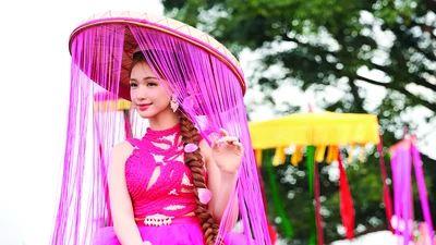 Gen Z đu đưa cùng dân ca