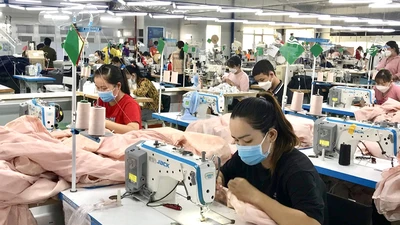 Khởi động đàm phán tăng lương tối thiểu vùng năm 2024