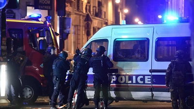 Khủng bố đẫm máu ở Paris: Tại sao Pháp liên tục là mục tiêu?