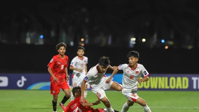 Bóng đá trẻ Việt Nam mở toang cửa World Cup