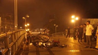 Triệu tập tài xế xe Ford Ranger liên quan đến tai nạn cầu vượt