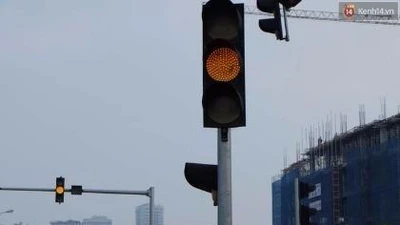 Xử phạt vi phạm giao thông về đèn vàng không phải quy định mới