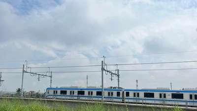 Chốt ngày metro số 1 chạy thử đoạn trên cao