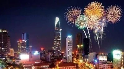 Bắn pháo hoa ngày 2-9, người dân tránh đi những tuyến đường này