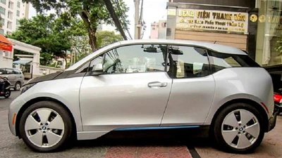 Sẽ có ô tô điện nạp điện như chạy xe đạp? 