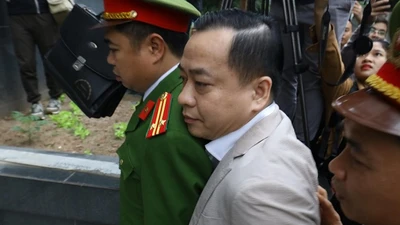 Phan Văn Anh Vũ nói trời phú cho năng khiếu buôn bán đất