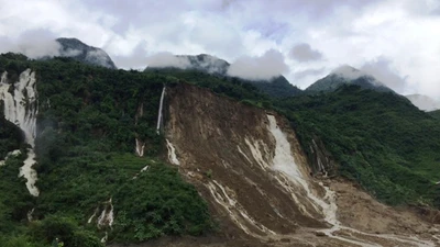 Hòa Bình: Đã thấy 8 thi thể bị vùi do sạt lở đất