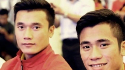 Vinh danh thủ môn Bùi Tiến Dũng ở xứ Thanh