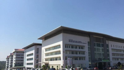 Tài xế và phụ xe chở sinh viên về Đắk Lắk âm tính với COVID-19