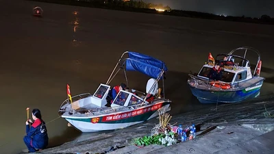 Tìm thấy bé gái 12 tuổi đuối nước ở trong sông Đào