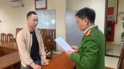 Cán bộ vi phạm nồng độ cồn, tông người rồi bỏ chạy ở Thanh Hóa bị khởi tố 