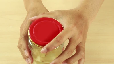 Mẹo Hay - Dễ Làm: 5 công dụng 'thần thánh' của dây thun