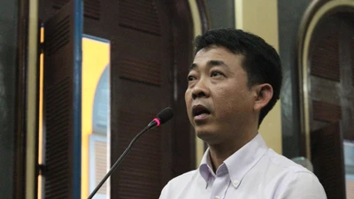 Nguyễn Minh Hùng phủ nhận chi 7,5 tỉ đồng cho bác sĩ