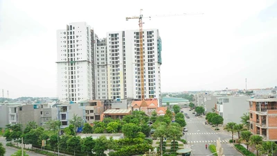Dậy sóng căn hộ vùng ven TP.HCM